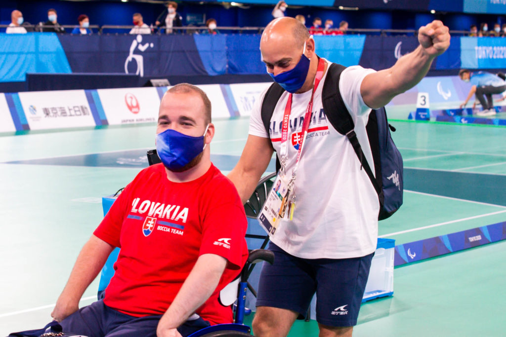 samuel-andrej-k-z-skal-zlat-medailu-na-paralympijsk-ch-hr-ch-v-tokiu